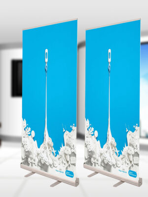 Standee cuốn - Giá cuốn